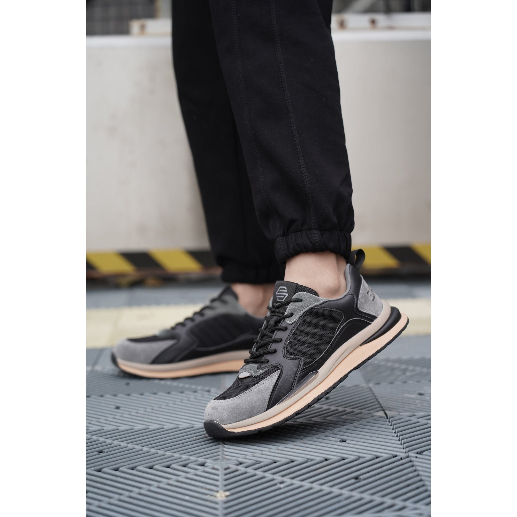 Shraks™ Venu Safety Shoes - Shraks